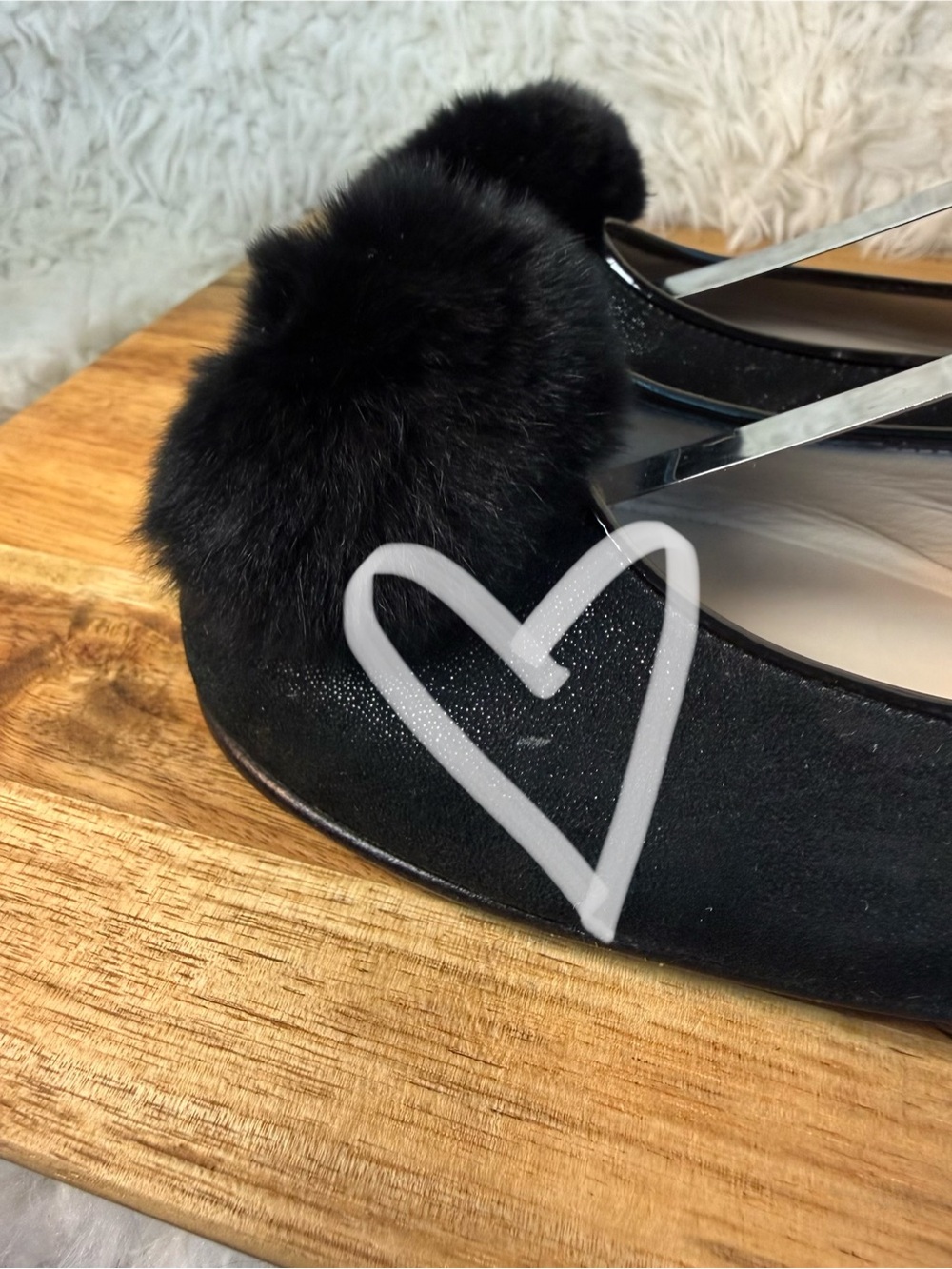 Taryn Rose Suede Pom Pom flats size 40 - Picture 11 of 13